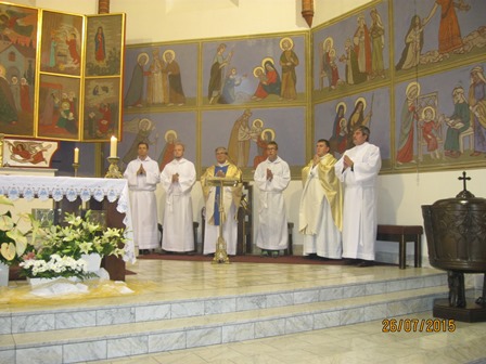 Suma odpustowa ku czci św. Anny o godz. 12:30, której przewodniczy ks. prałat Eugeniusz Antkowiak - proboszcz parafii pw. MB Bolesnej w Poznaniu.