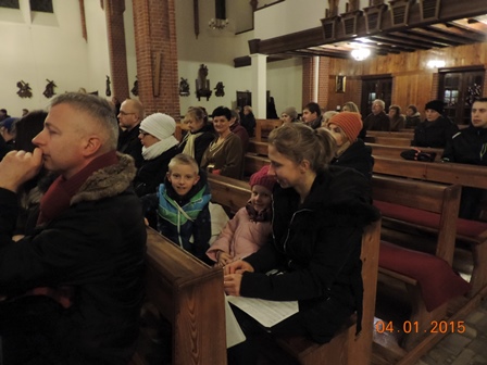 Koncert kolęd w nasze parafii z udziałem dwóch chórów: Ancantarena i Effatha ze Starołęki Małej w Poznaniu.
